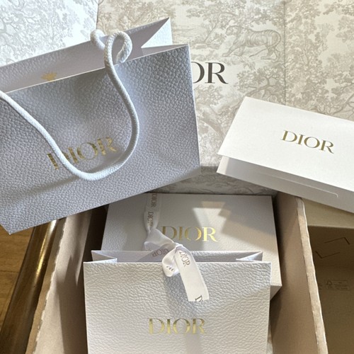 Dior set white pebbled - set, (white