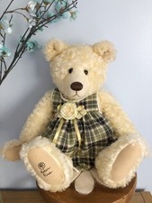 Robin rive collectors bear - robin,