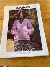 New PATONS Lady's BOBBLE