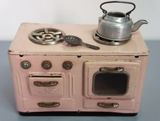 Vintage tinplate Japanese 1960s Pink Toy Cooker and Hob MARUYOSHI GANGU