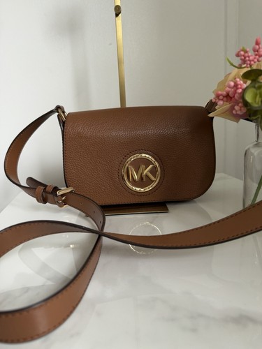 Michael kors brown - michael,