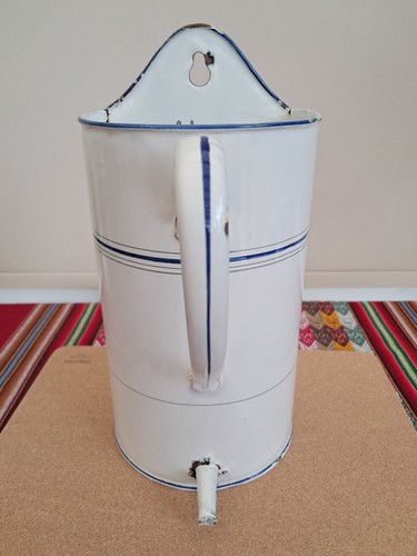 Small vintage french enamel - small,