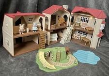 Sylvanian Families Bundle Red