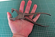 VINTAGE LEATHER WORKING HOLE