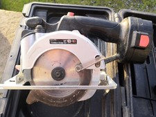 SIP 18v Cordless circular saw 2 batteries charger & Carry case Tools DIY