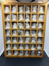 Vtg Presidential President Ceramic Thimble Set 42 Wood Display Shelf- New