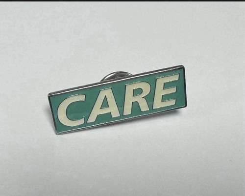 Green care support badge hard - care,