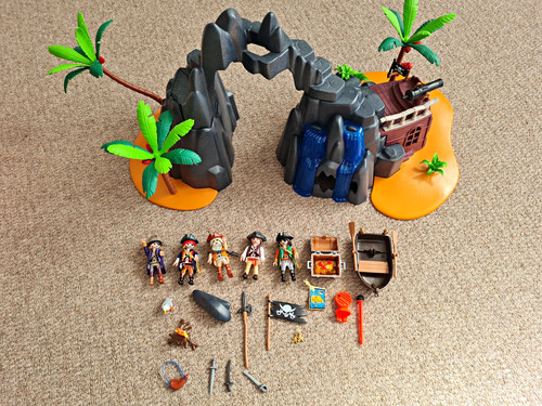 Playmobil pirates island cave - pirates,