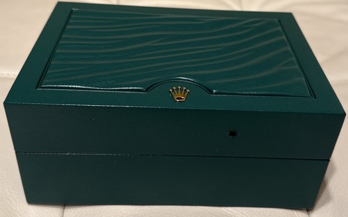 100 authentic pre owned - authentic, rolex