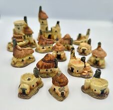 14x Superbly Painted, Ceramic Fantasy Hobbit/Dwarf Village Scenery suit 15mm