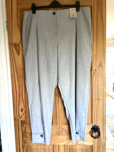 Ladies pleated tapered - pleated,