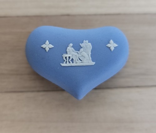 Wedgwood blue jasperware - wedgwood,