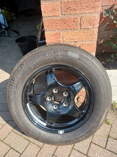 Spare wheel and car - spare, tyre