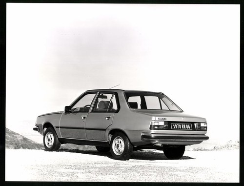 Photograph renault 18 gts - renault,