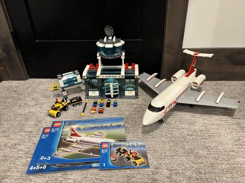 Lego city airport 100 - lego, city: