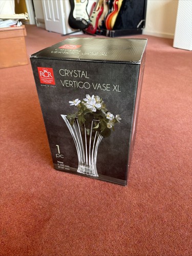 Rcr crystal vase - rcr, lead