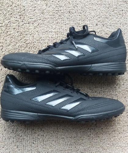 Black adidas astro turf - 6.5,