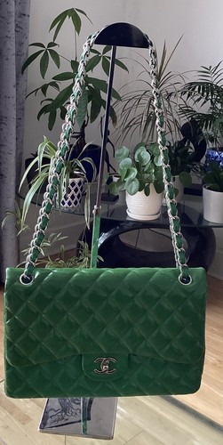 Chanel green patent leather - green,