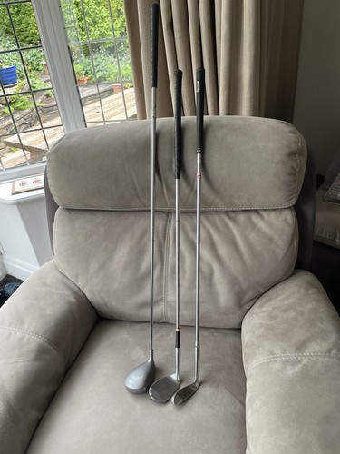 Three right handed golf - three,