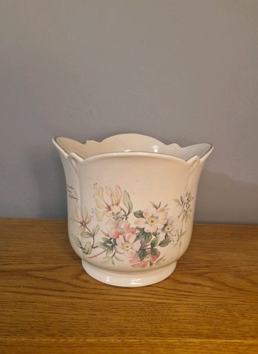 Vintage royal winton - royal,