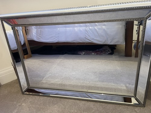 Beaded beveled edge - beaded,