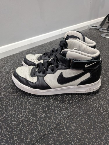Nike air force size 5 - 1,