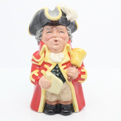 Royal doulton town crier toby - town,