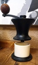 Original & Rare Design by Robert Welch 1975 Coffee Mill Cast Iron Original Boxed