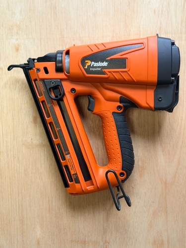 Im65a f16 lithium paslode nail - f16,
