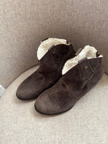 Red dead women brown - women's,