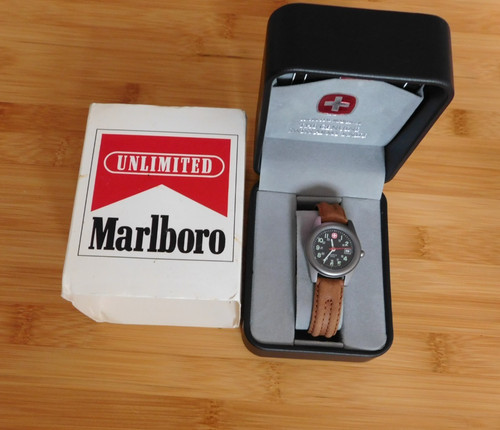Wenger sak 29mm marlboro - sak,