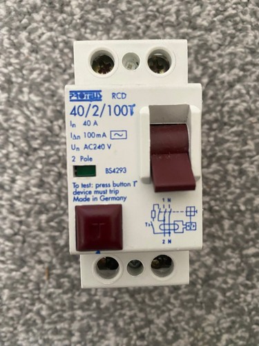 Proteus 100t 40a - 40/2/100t,