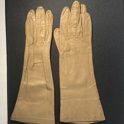 Women beige leather gloves - women’s,