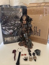 Hot Toys MMS90 Classic Original Predator 1/6 Figure 1987 Jungle Hunter