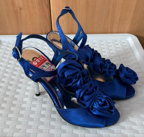 Ladies brand new - brand, blue