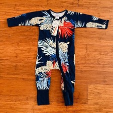 Bonds Leopard Leaves Blue Red