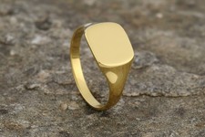 24k Yellow Gold Men's Cushion