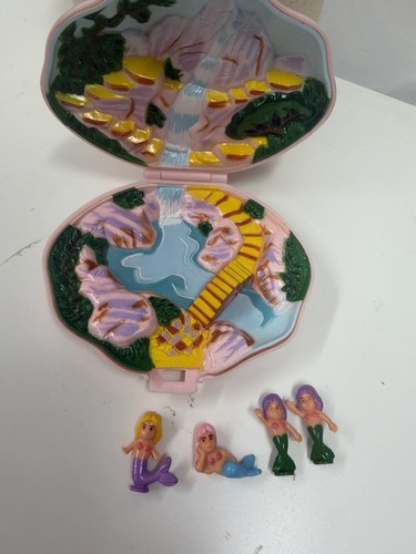 Rare 1990s mermaid pocket - rare,