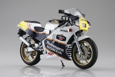 1:12 Scale Aoshima Honda