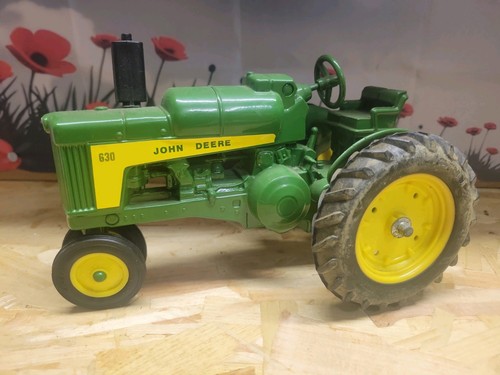 Ertl john deere - john, g30