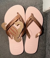 BNWT Havaianas Flip Flops Rose
