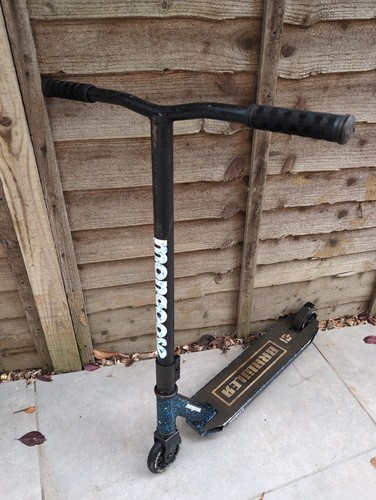 Mongoose brawler stunt scooter - brawler,