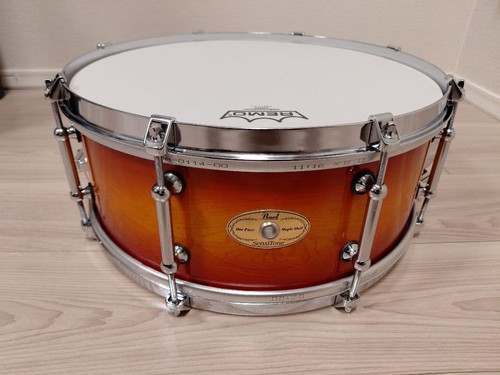 Pearl sensitone maple - pearl, snare