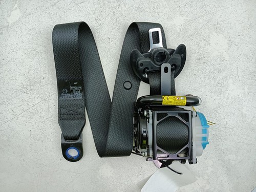 Toyota yaris seat belt - toyota, front