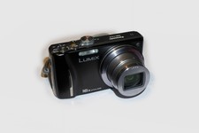 Panasonic Lumix DMC-TZ18 14MP