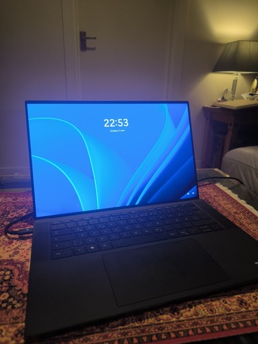 Dell xps 9520 laptop - dell,