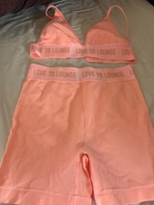 girls size small by Primark shorts bra set