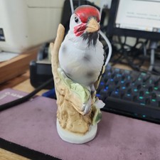 GOLD FINCH BIRD ORNAMENT