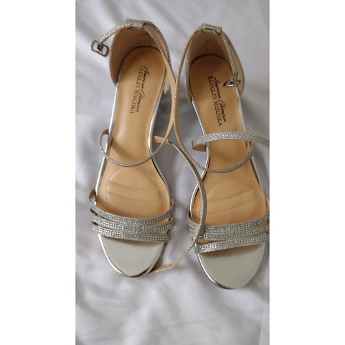 Badgley mischka shoes - badgley,