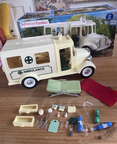 Rare sylvanian families calico - rare,